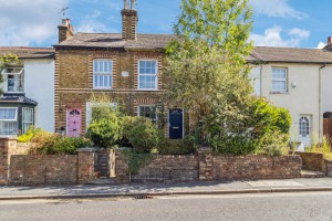 3 bedroom Terraced for sale in Watford