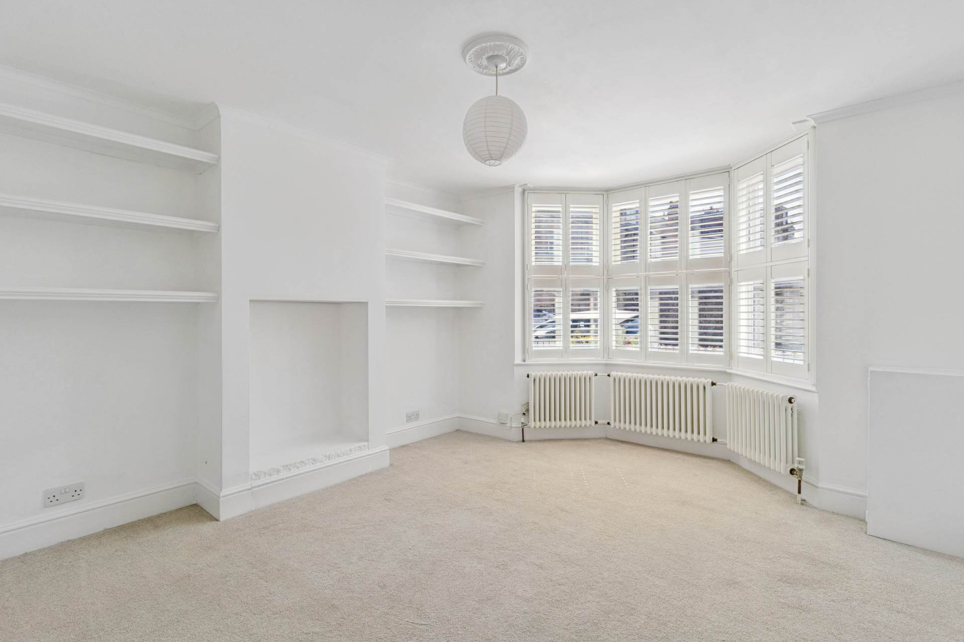 Additional Property Image 2 bedroom End of Terrace for sale in Bushey 2