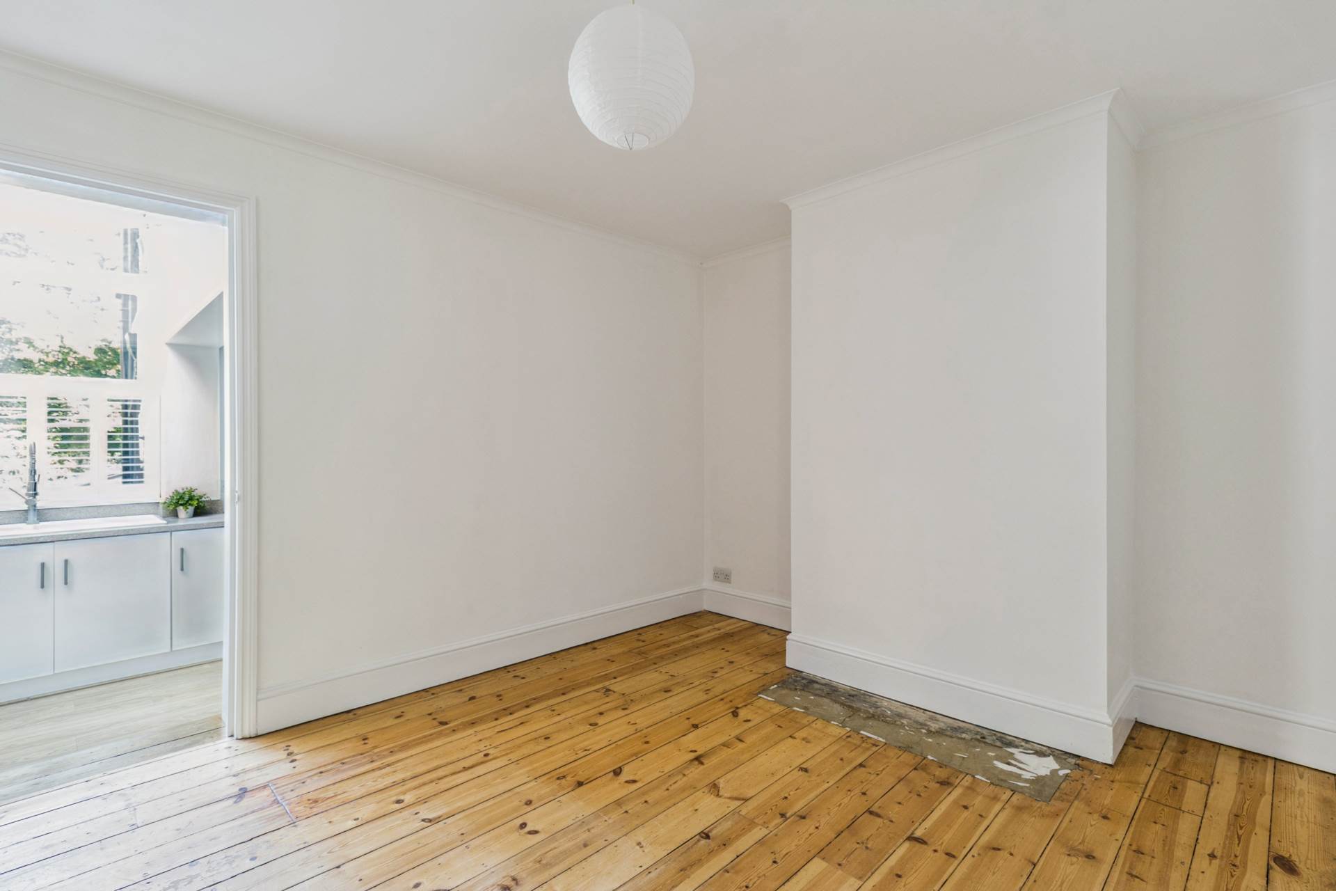 Additional Property Image 2 bedroom End of Terrace for sale in Bushey 3