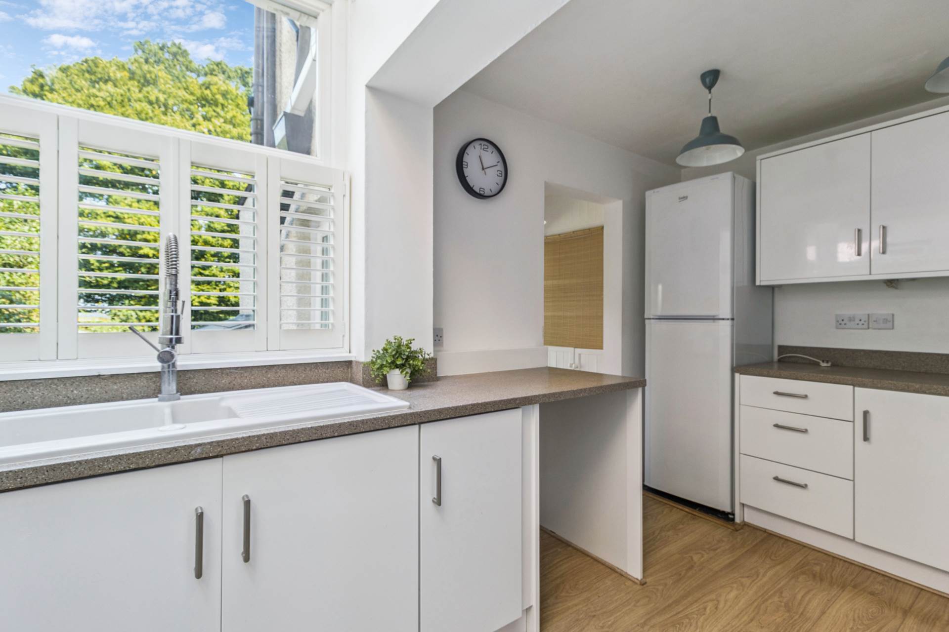 Additional Property Image 2 bedroom End of Terrace for sale in Bushey 5