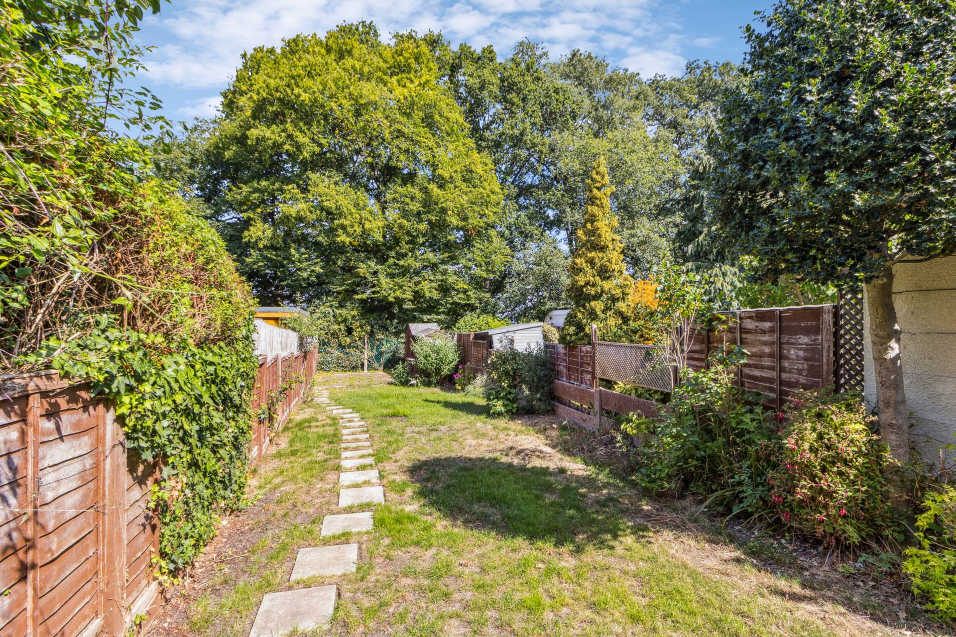 Additional Property Image 2 bedroom End of Terrace for sale in Bushey 12