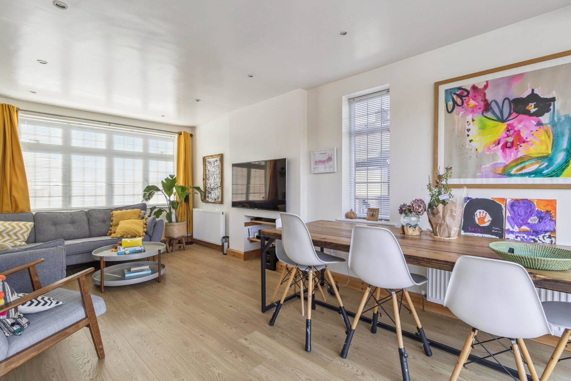 Additional Property Image 4 bedroom Detached for sale in Bushey 2