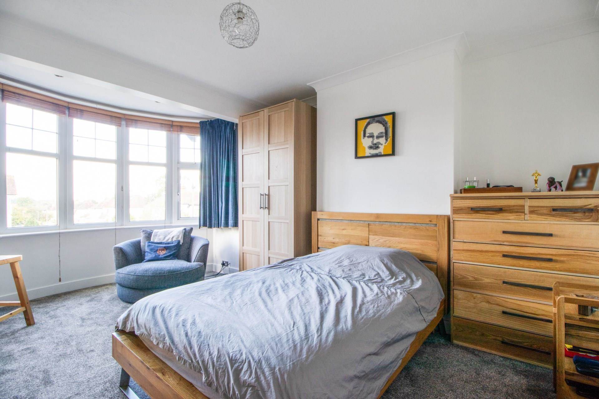 Additional Property Image 4 bedroom Semi Detached for sale in Watford 8