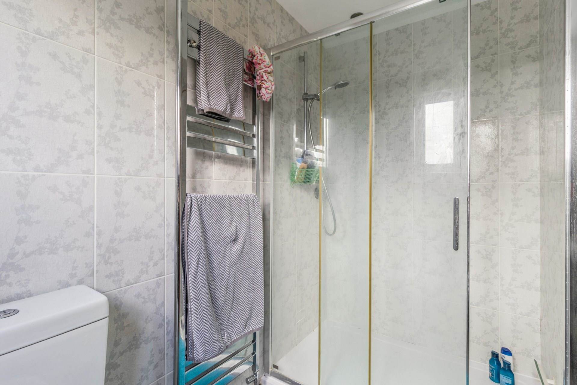 Additional Property Image 4 bedroom Semi Detached for sale in Watford 15