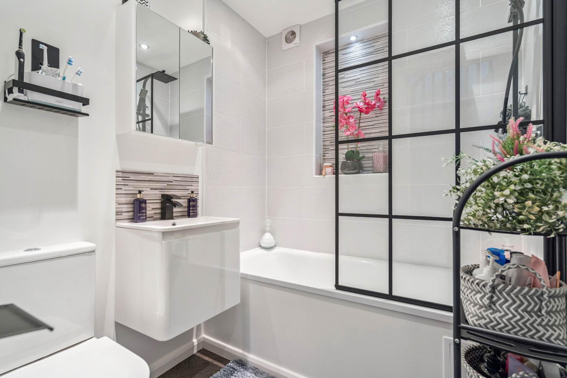 Additional Property Image 3 bedroom Semi Detached for sale in Bushey 8
