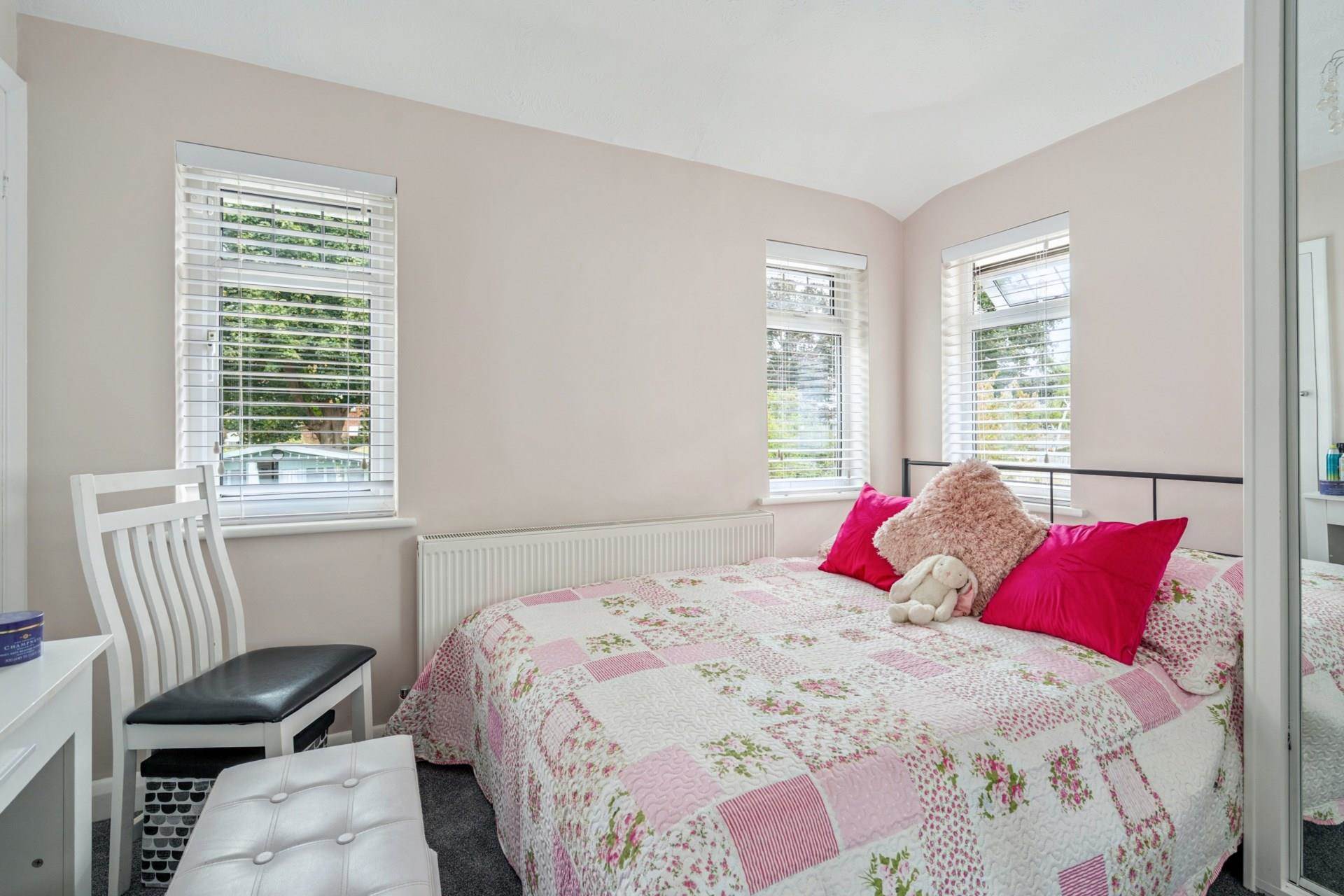 Additional Property Image 3 bedroom Semi Detached for sale in Bushey 12