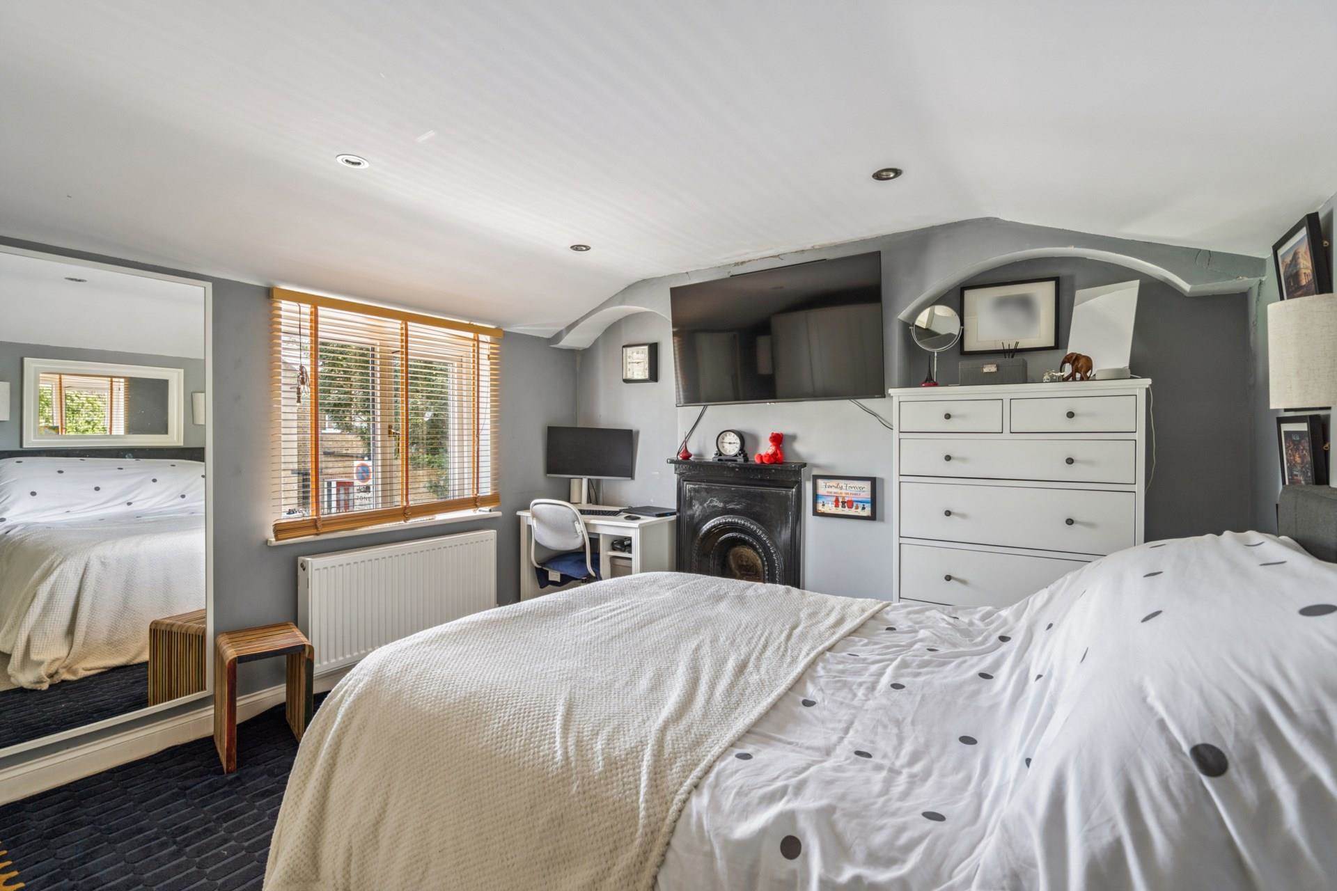 Additional Property Image 2 bedroom End of Terrace for sale in Bushey 6