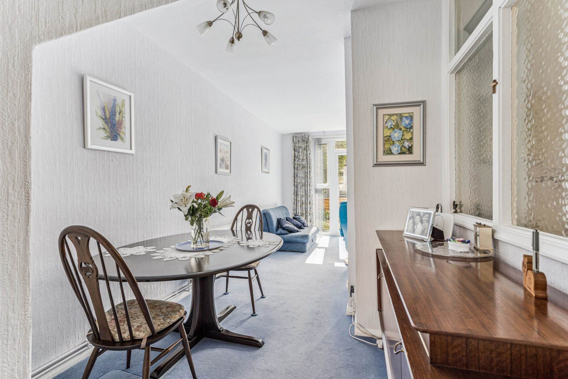 Additional Property Image 3 bedroom Semi Detached for sale in Bushey Heath 5