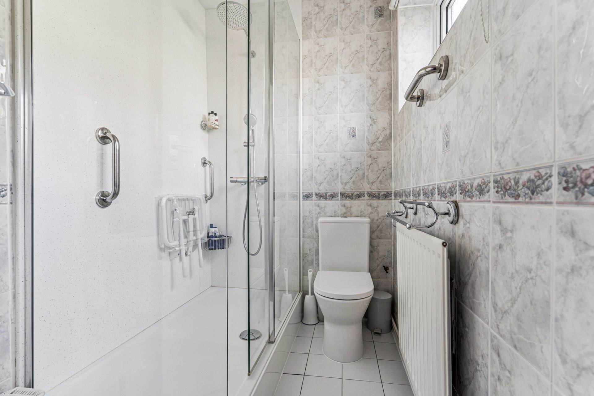 Additional Property Image 3 bedroom Semi Detached for sale in Bushey Heath 7