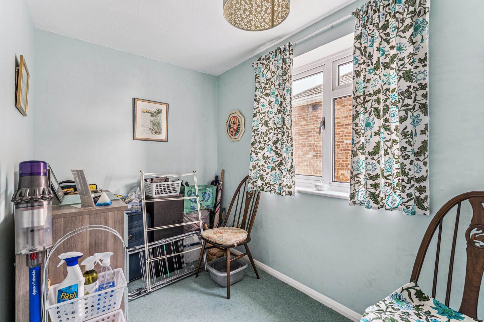 Additional Property Image 3 bedroom Semi Detached for sale in Bushey Heath 10