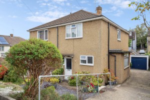 3 bedroom Semi Detached for sale in Bushey Heath