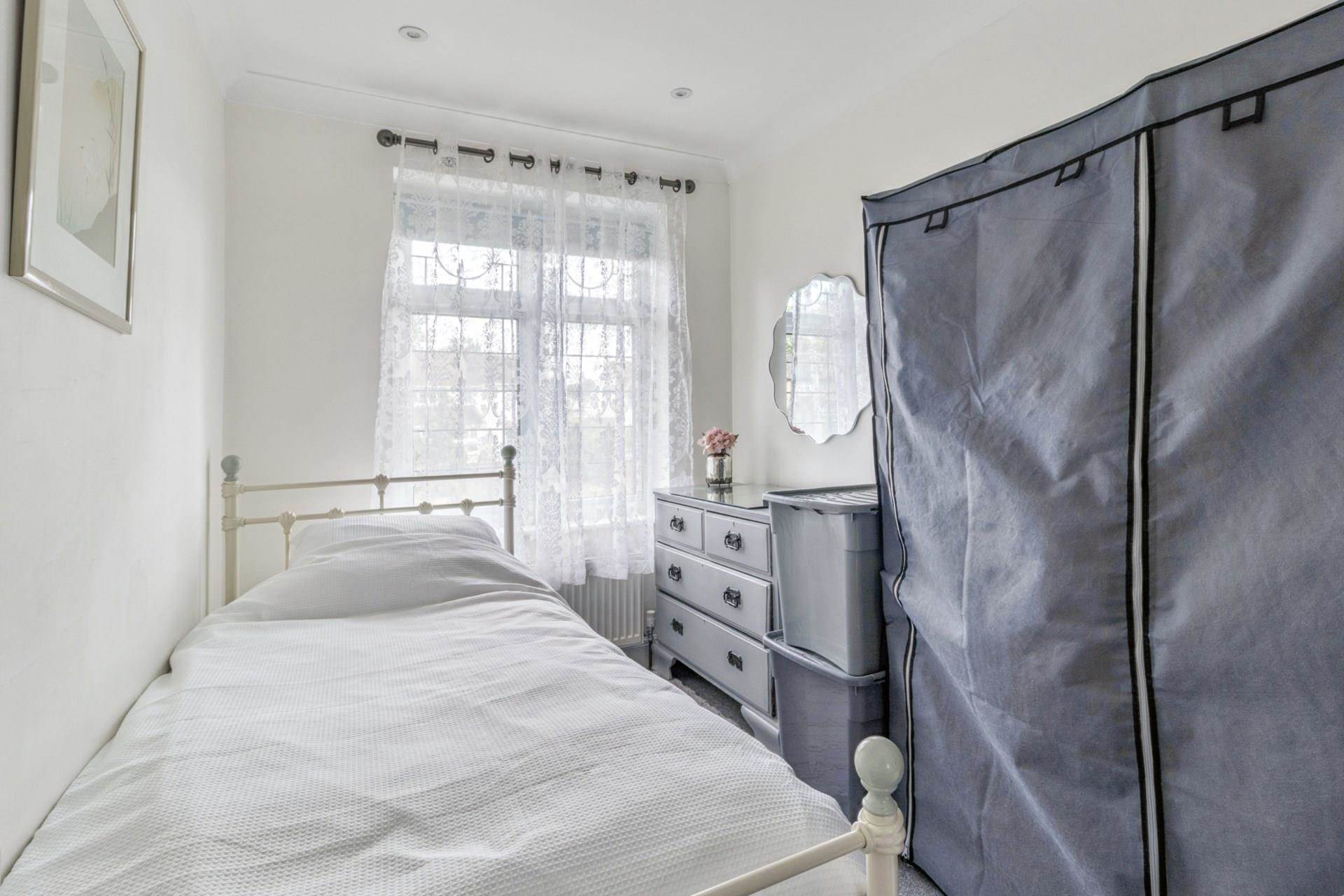 Additional Property Image 3 bedroom Semi Detached for sale in Bushey 7