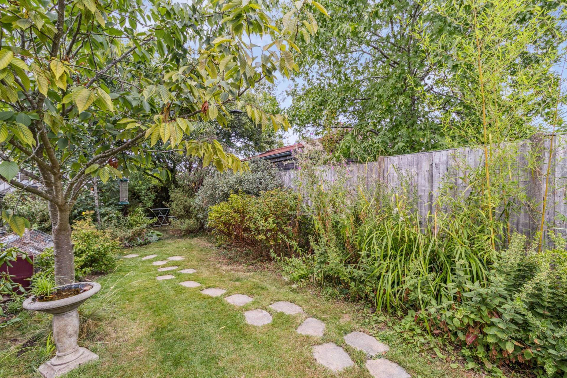 Additional Property Image 3 bedroom Semi Detached for sale in Bushey 10