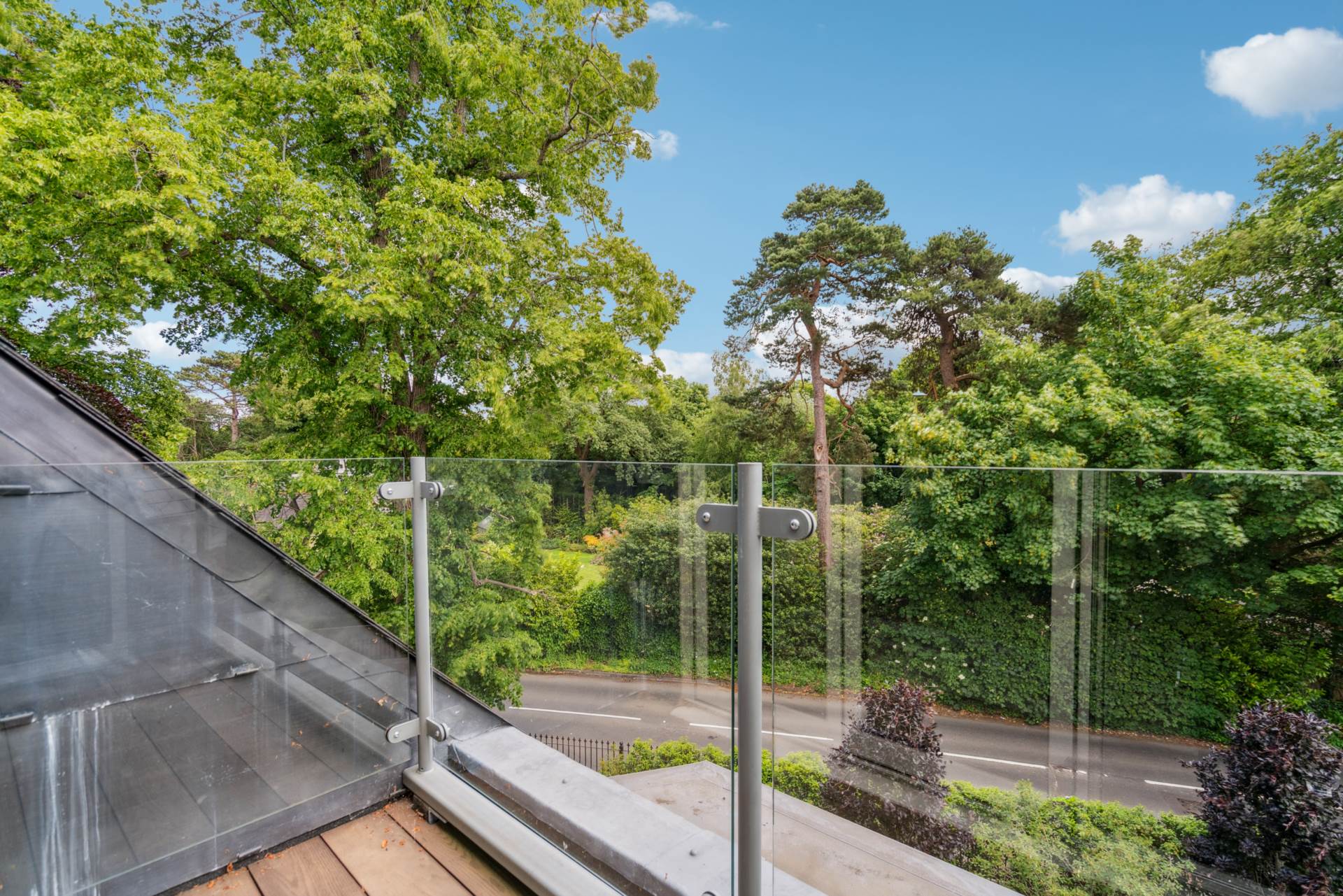 Additional Property Image 2 bedroom Penthouse for sale in Bushey Heath 19