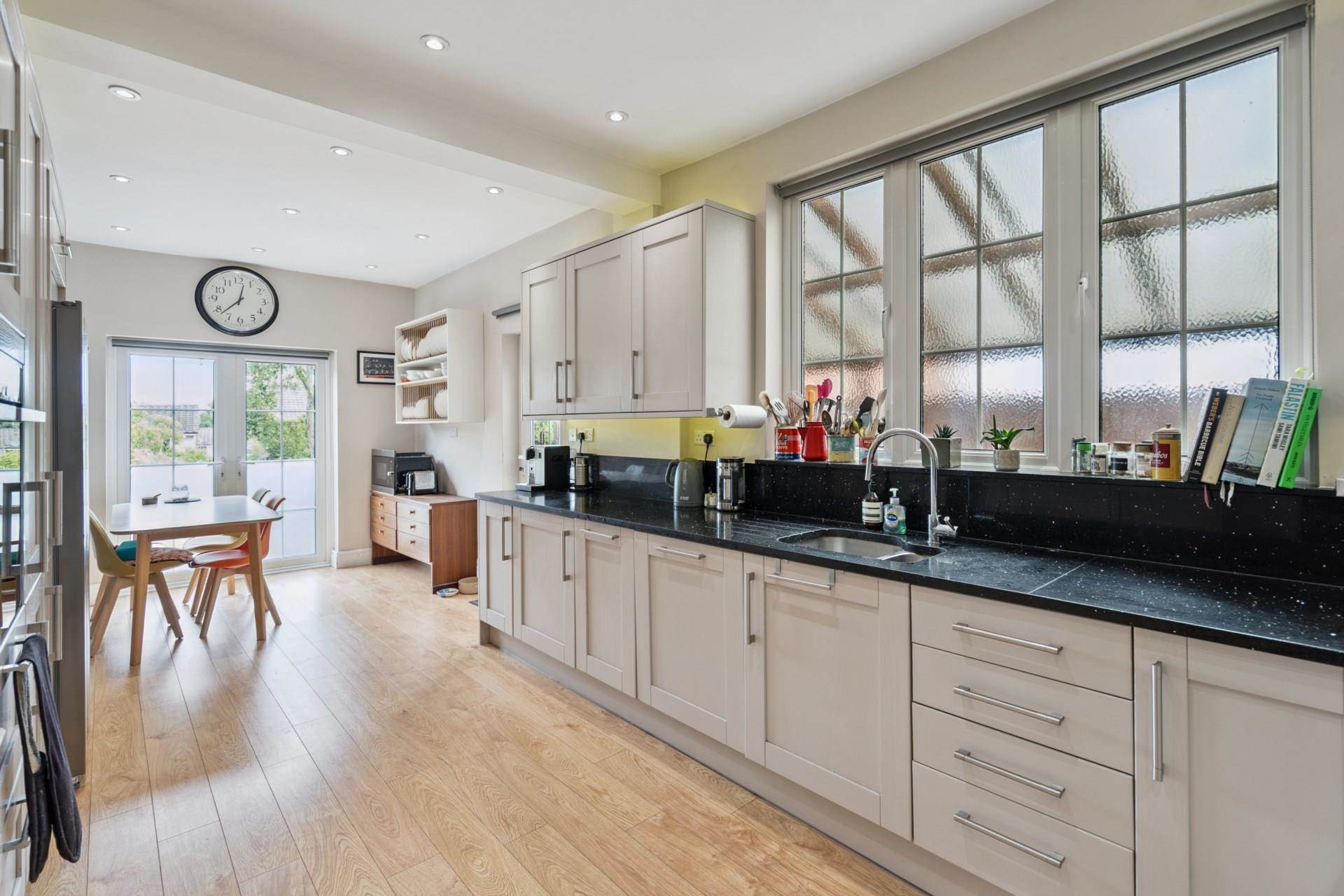Additional Property Image 4 bedroom Semi Detached for sale in Bushey 7