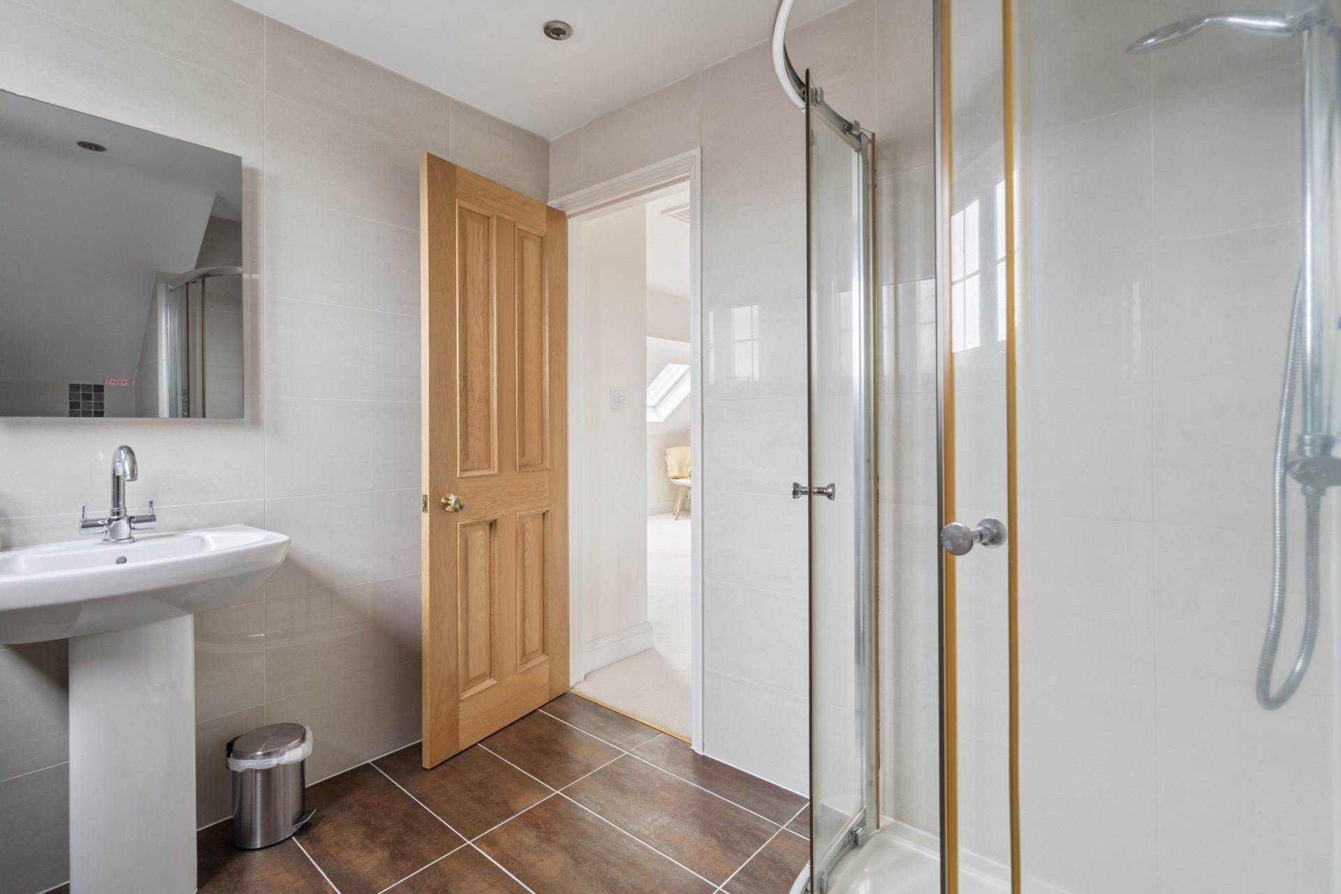 Additional Property Image 4 bedroom Semi Detached for sale in Bushey 19