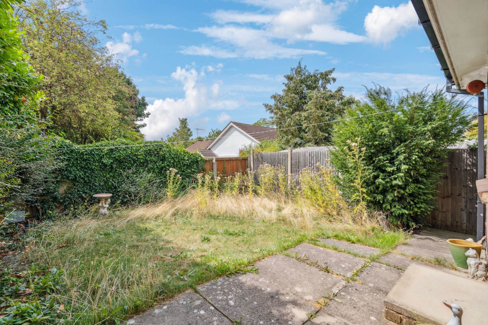 Additional Property Image 1 bedroom Semi Detached for sale in Watford 10