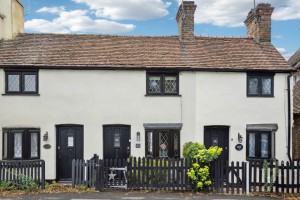 1 bedroom Terraced for sale in Watford