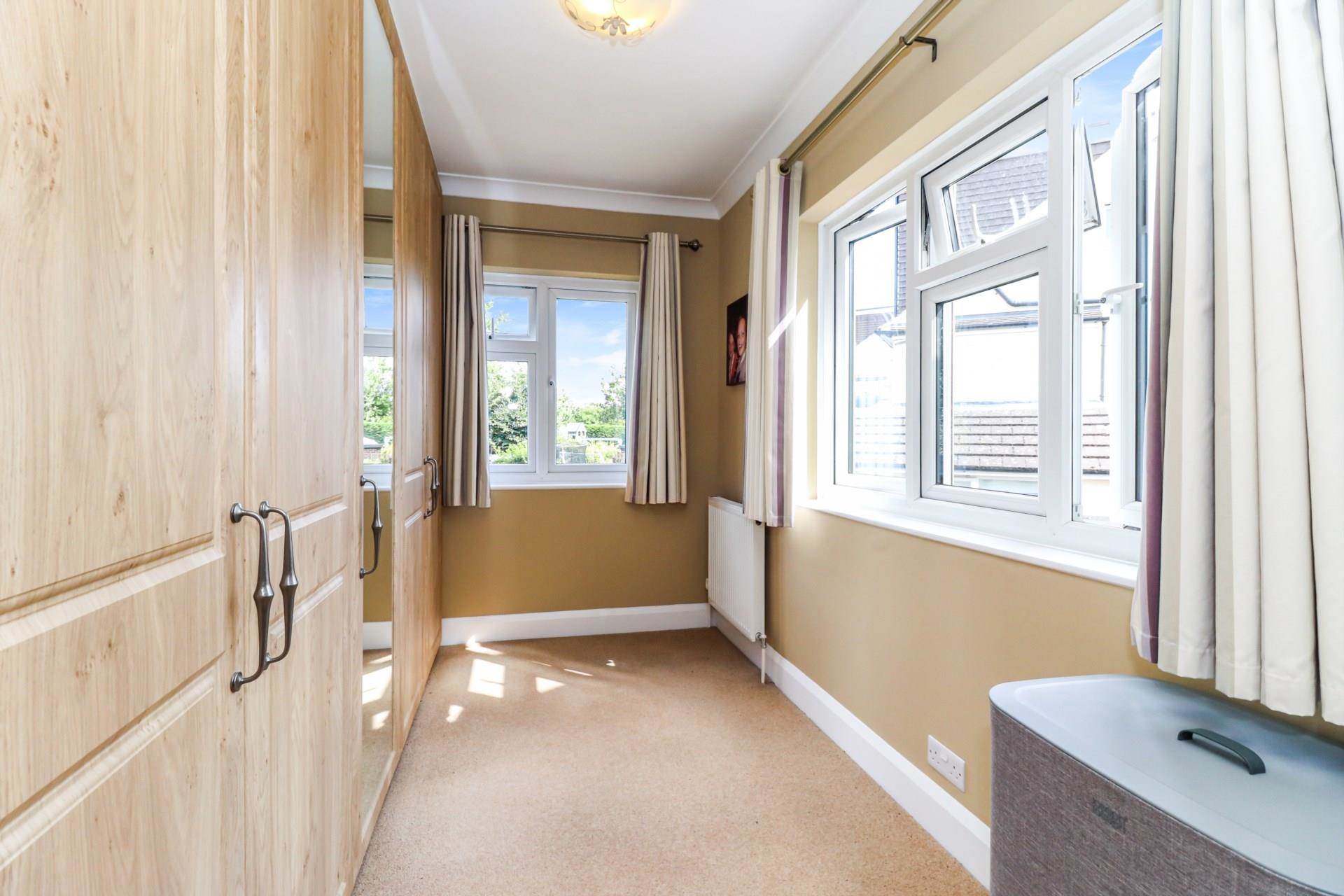 Additional Property Image 4 bedroom Detached for sale in Watford 9