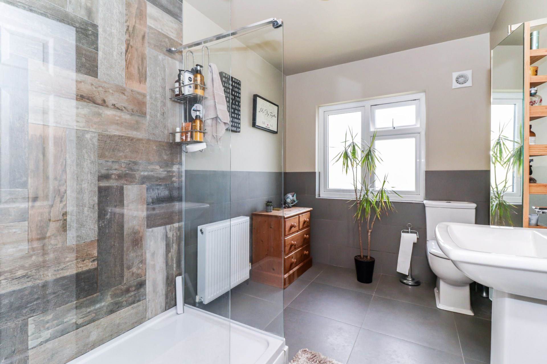 Additional Property Image 4 bedroom Detached for sale in Watford 10