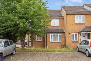 1 bedroom Semi Detached for sale in Bushey