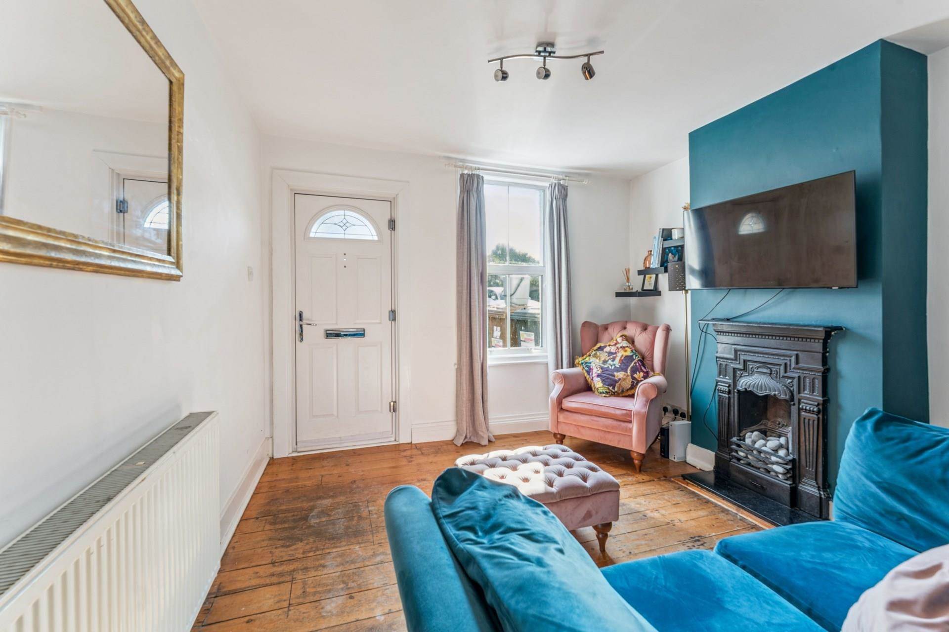 Additional Property Image 2 bedroom Terraced for sale in Bushey 3