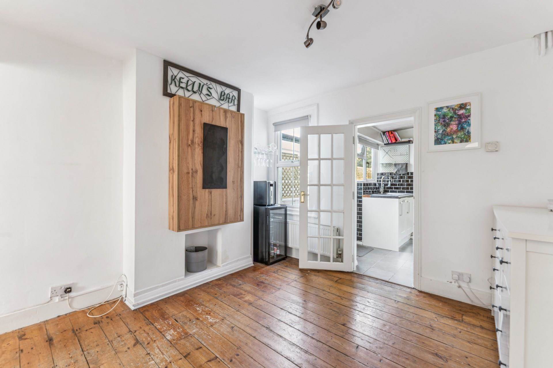 Additional Property Image 2 bedroom Terraced for sale in Bushey 5