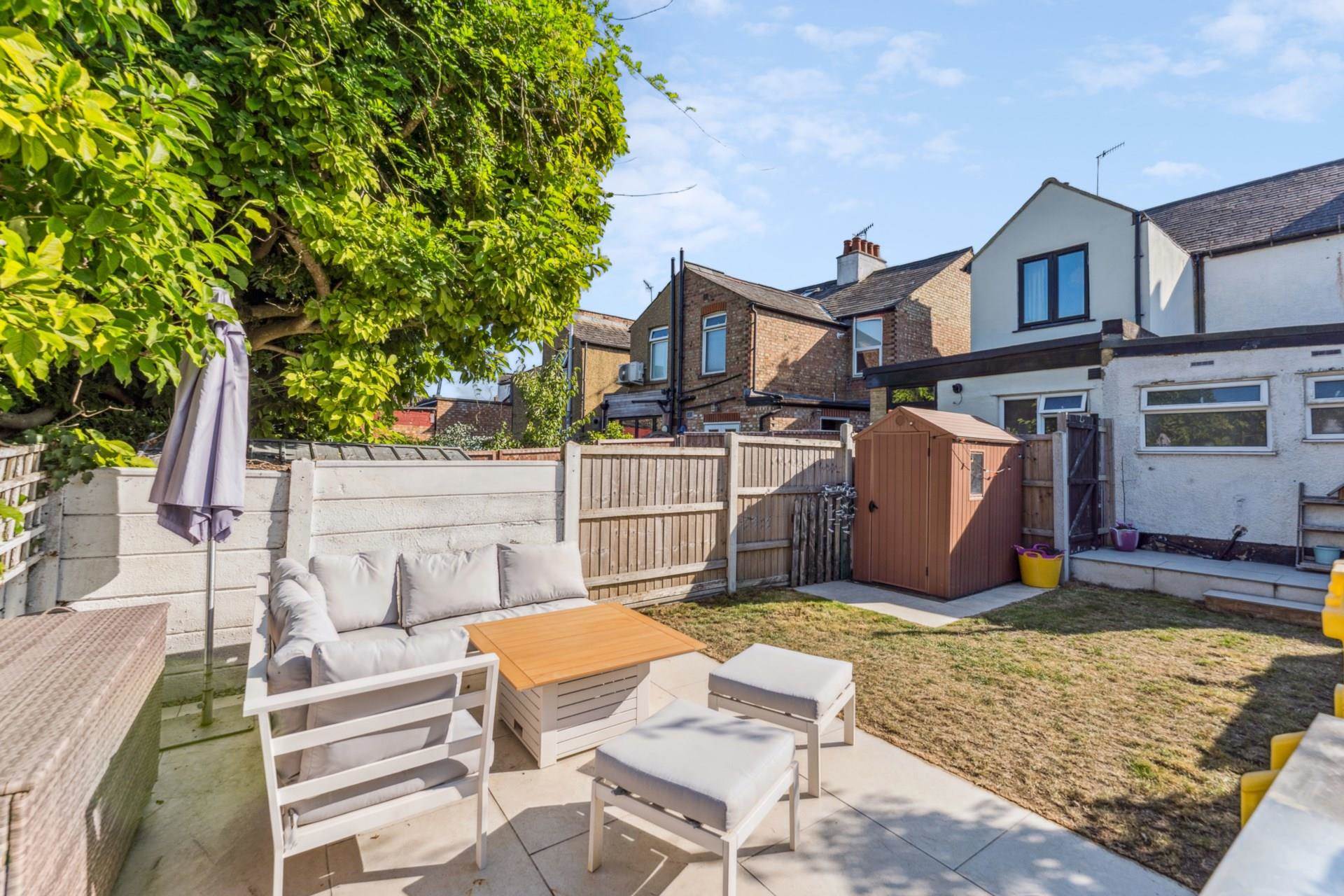 Additional Property Image 2 bedroom Terraced for sale in Bushey 13