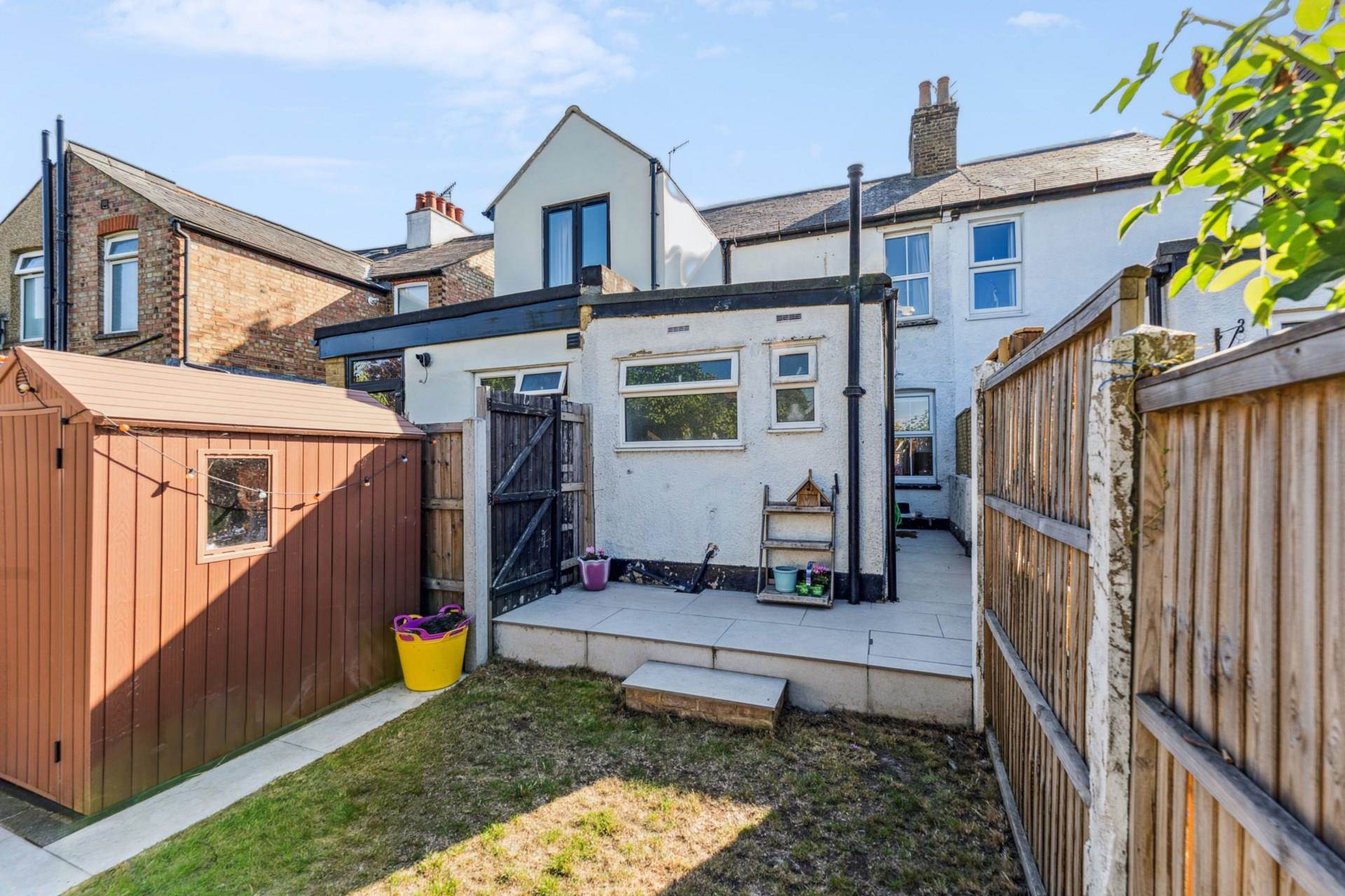 Additional Property Image 2 bedroom Terraced for sale in Bushey 14