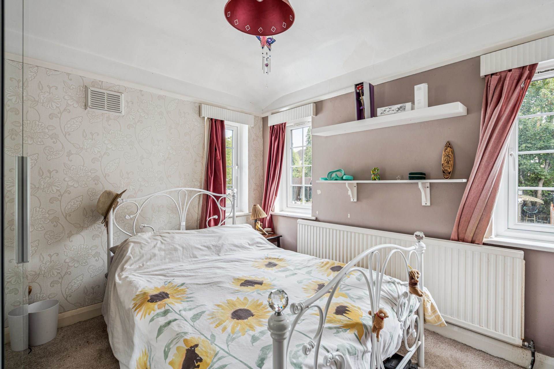 Additional Property Image 3 bedroom Semi Detached for sale in Bushey 14