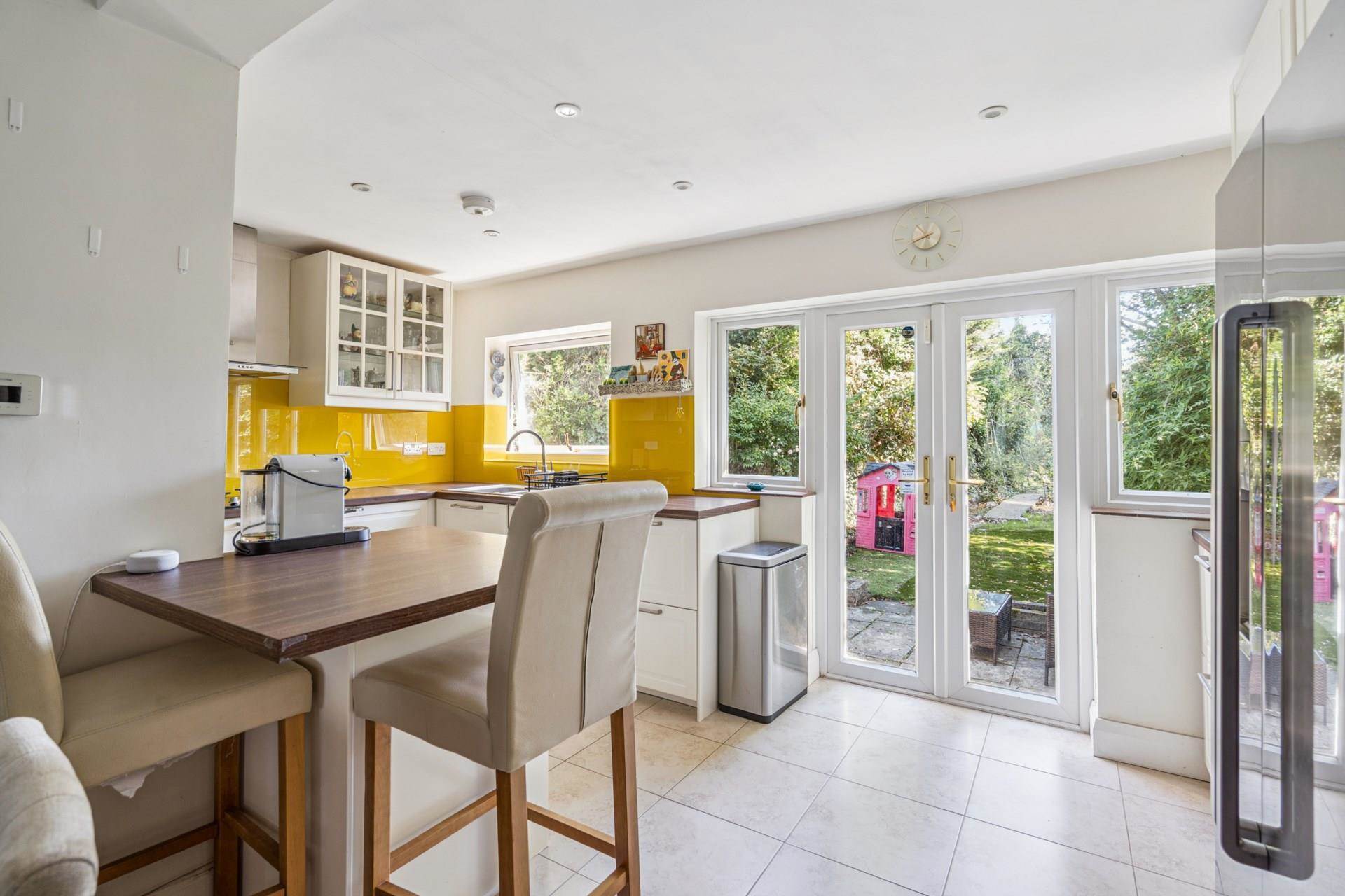 Additional Property Image 3 bedroom Semi Detached for sale in Bushey 6