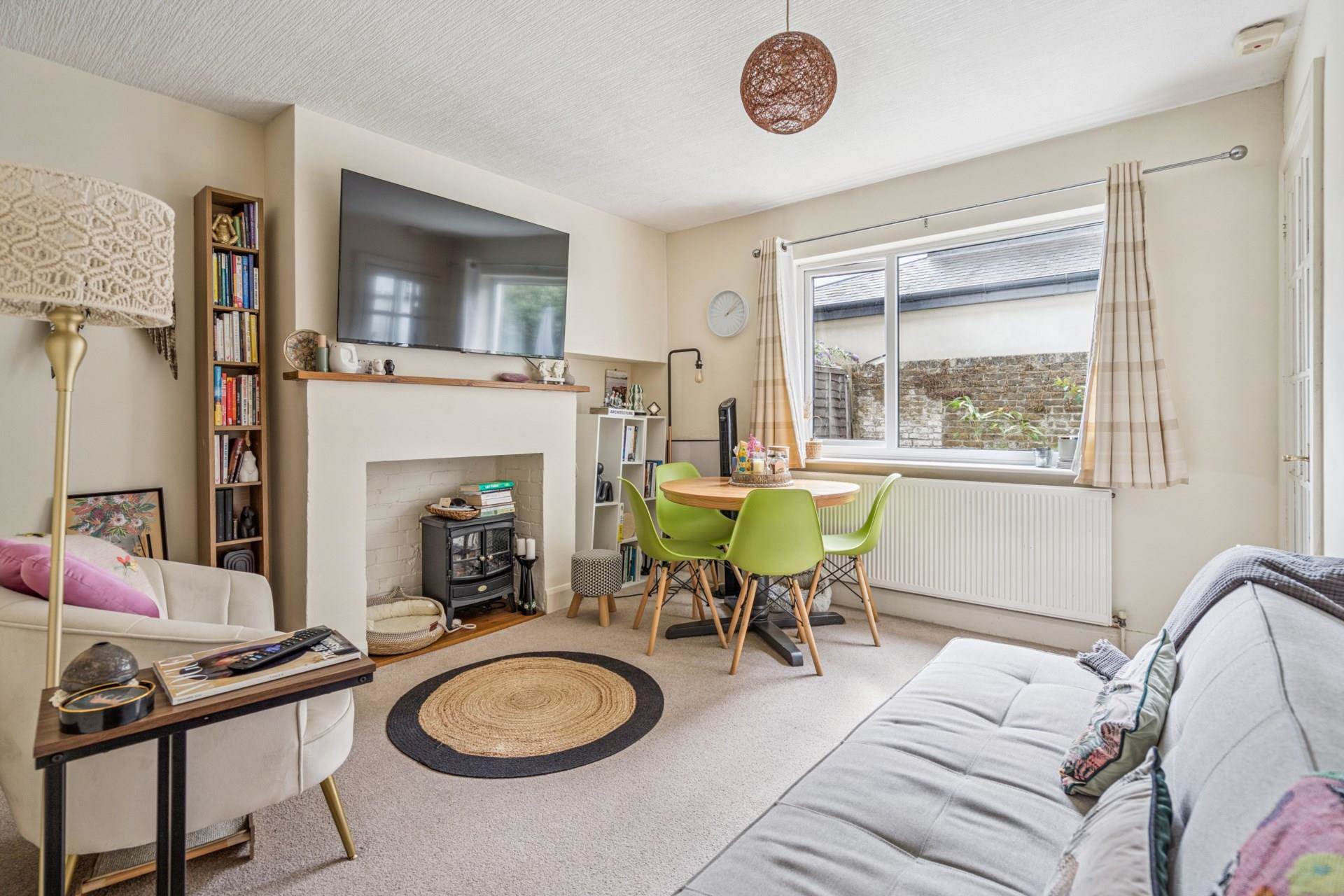 Additional Property Image 2 bedroom Semi Detached for sale in Bushey 2