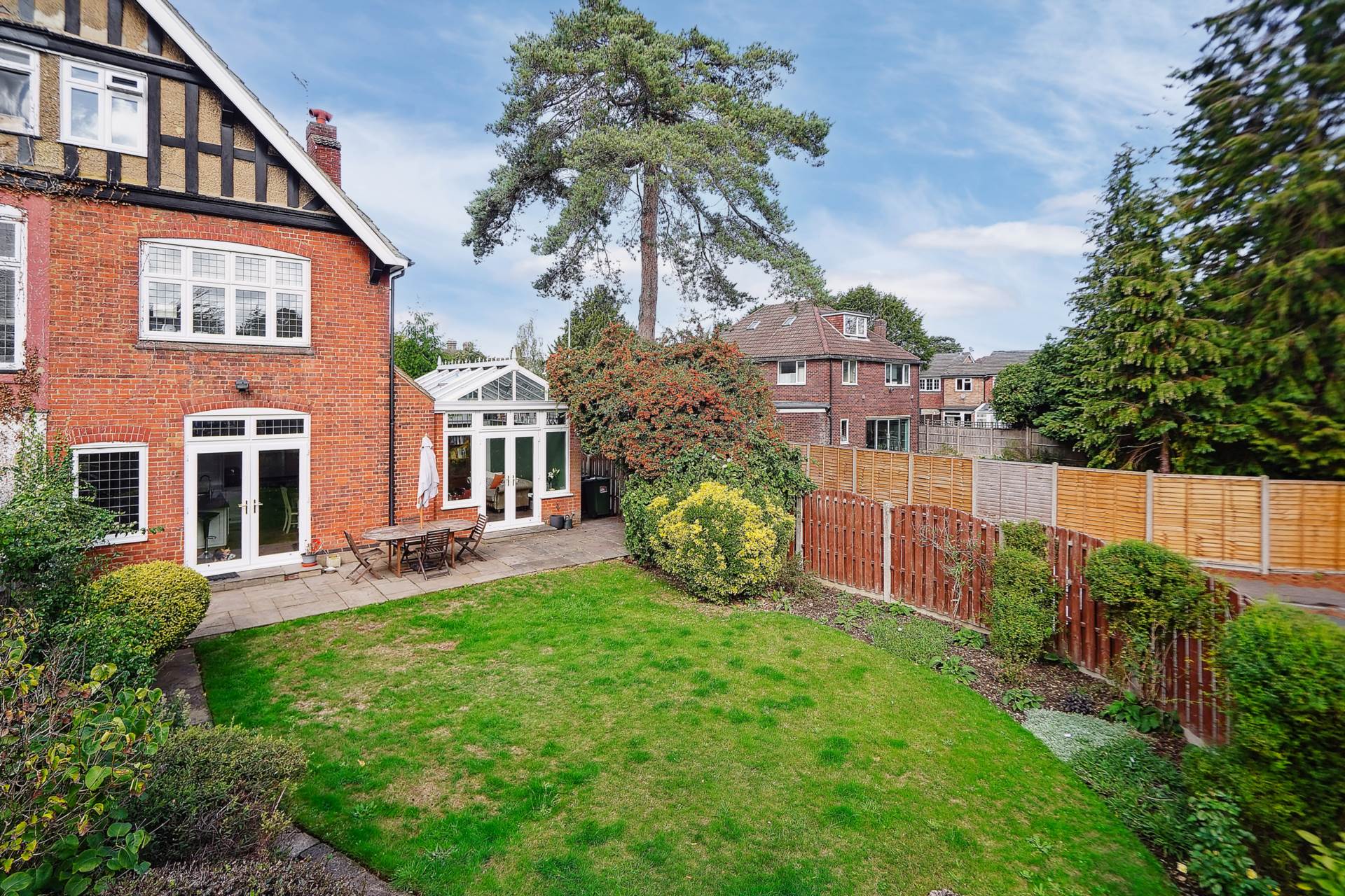Additional Property Image 4 bedroom Semi Detached for sale in Bushey 27