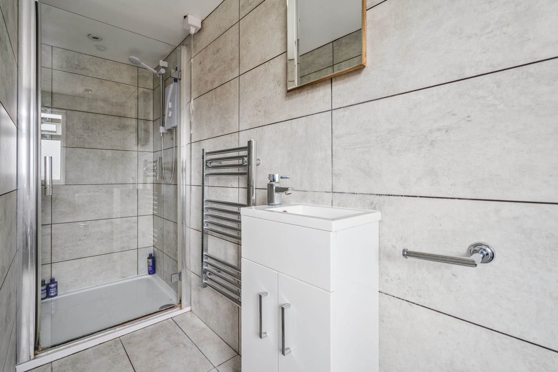 Additional Property Image 3 bedroom End of Terrace for sale in Bushey 16