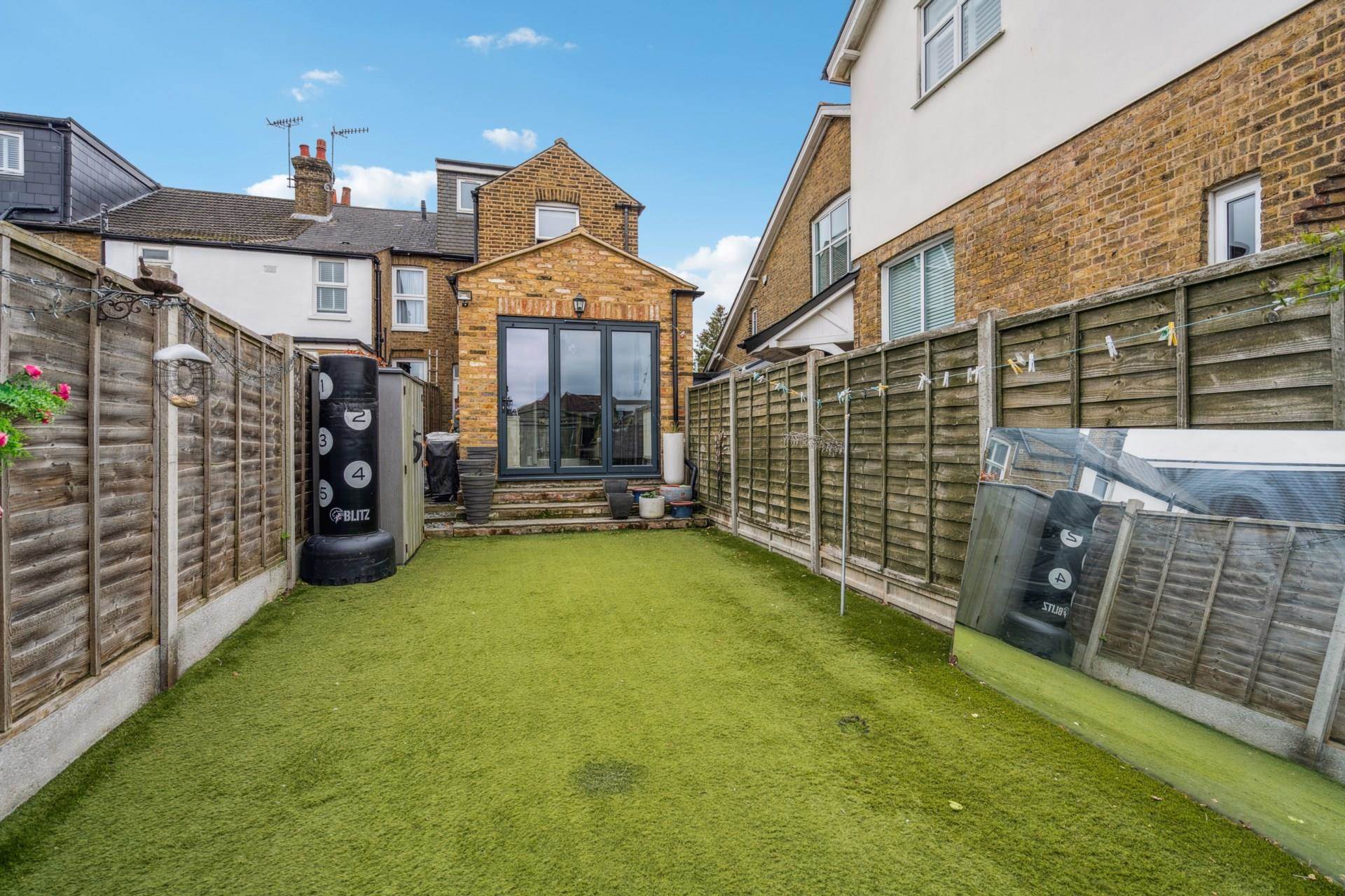 Additional Property Image 3 bedroom End of Terrace for sale in Bushey 18