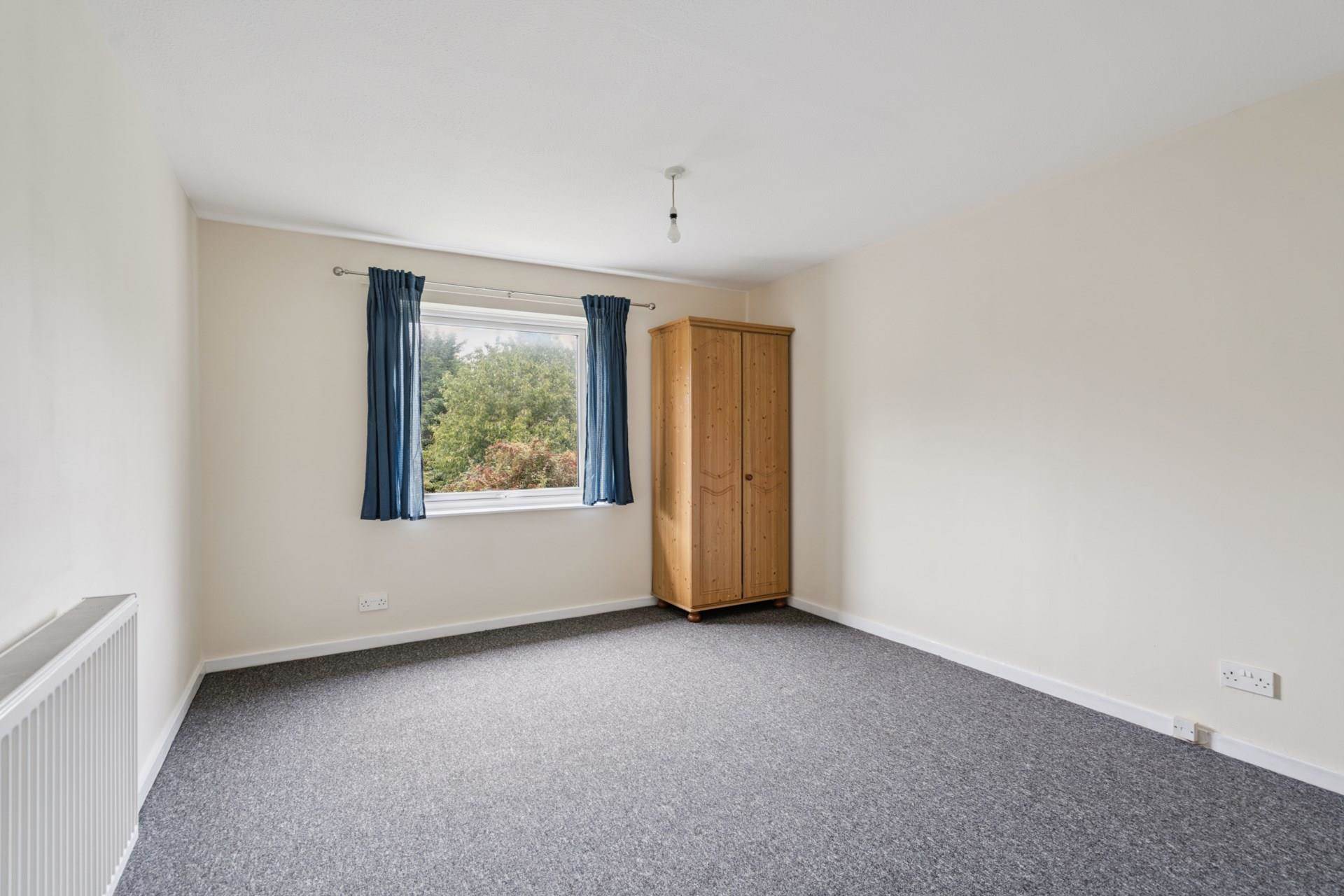 Additional Property Image 2 bedroom Flat for sale in Bushey 4