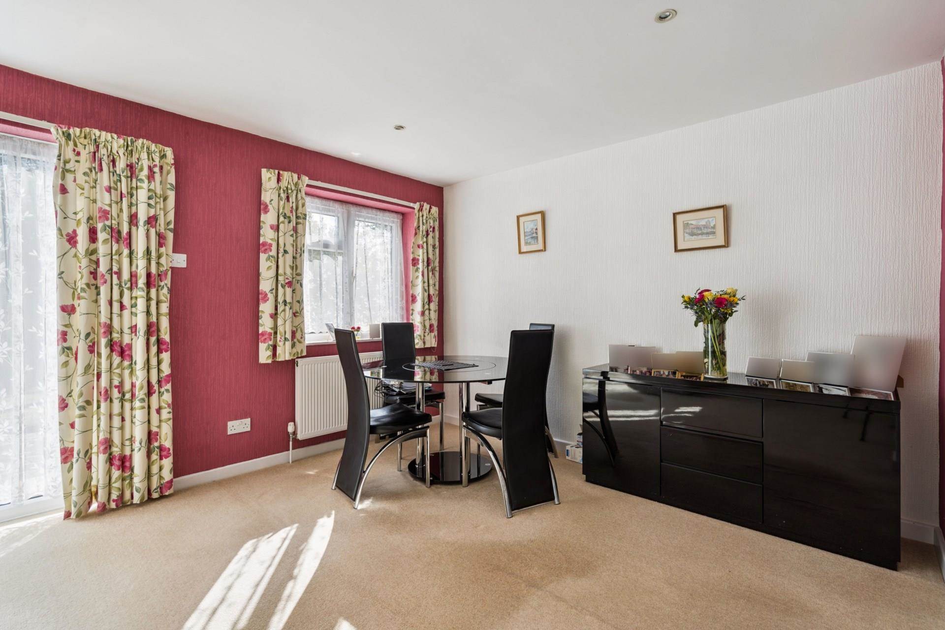 Additional Property Image 4 bedroom Detached for sale in Bushey 5