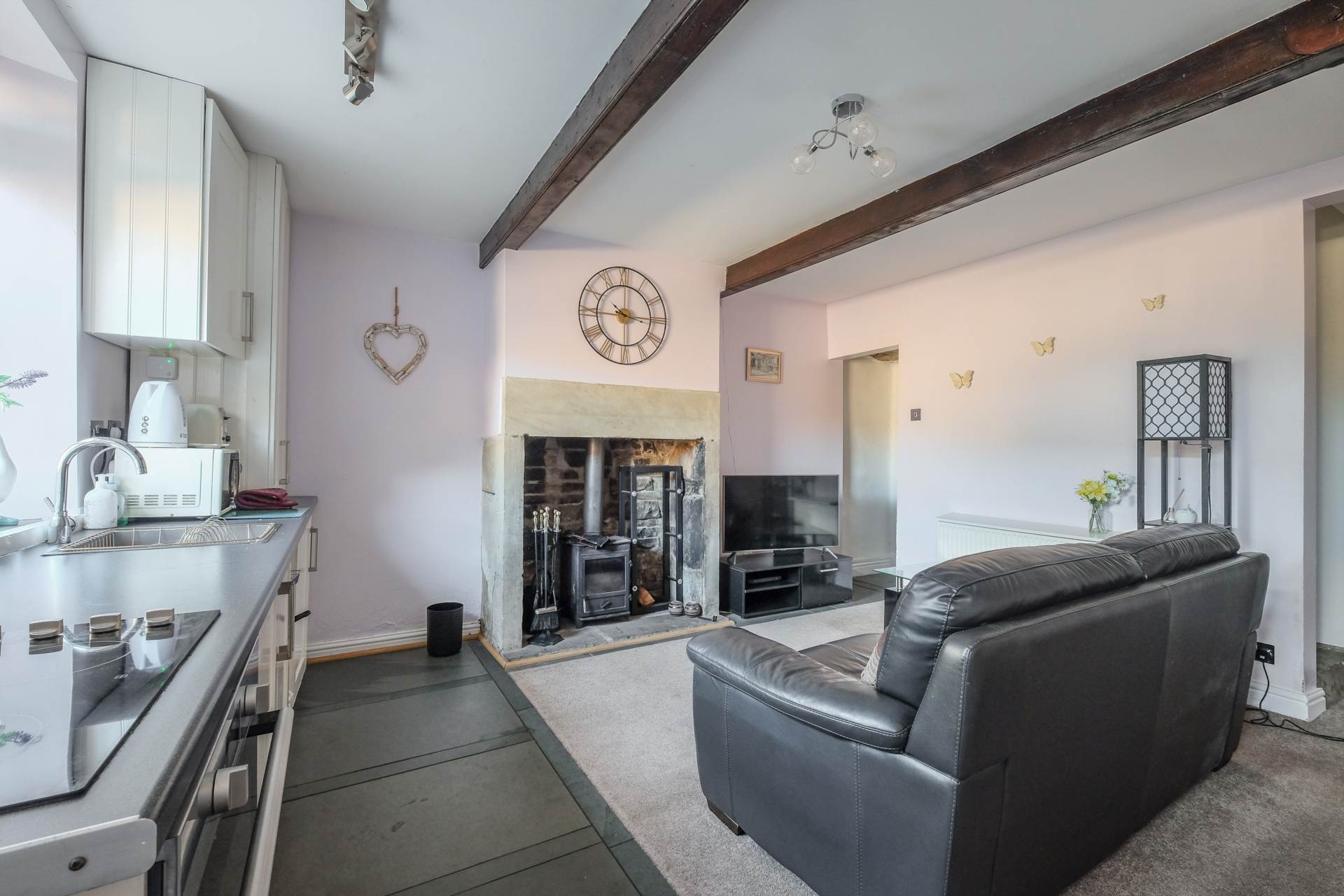 Additional Property Image 1 bedroom Cottage to rent in Holmfirth 2
