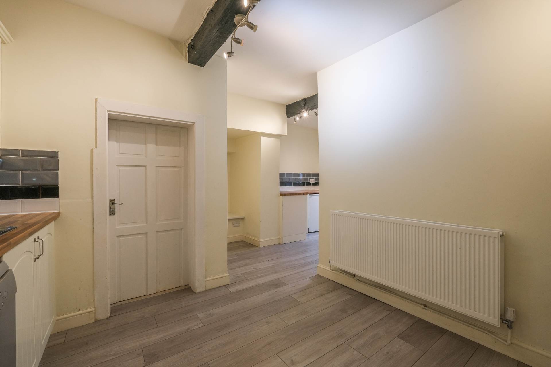 Additional Property Image 2 bedroom Terraced to rent in Huddersfield 11