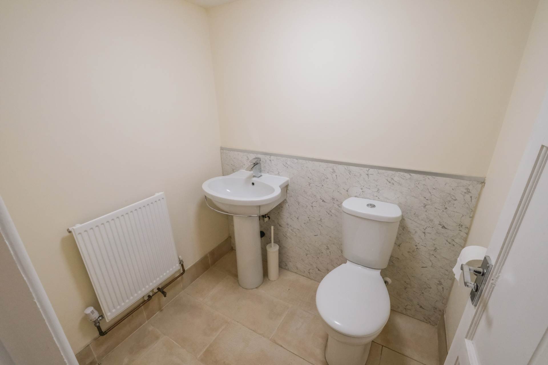 Additional Property Image 2 bedroom Terraced to rent in Huddersfield 13