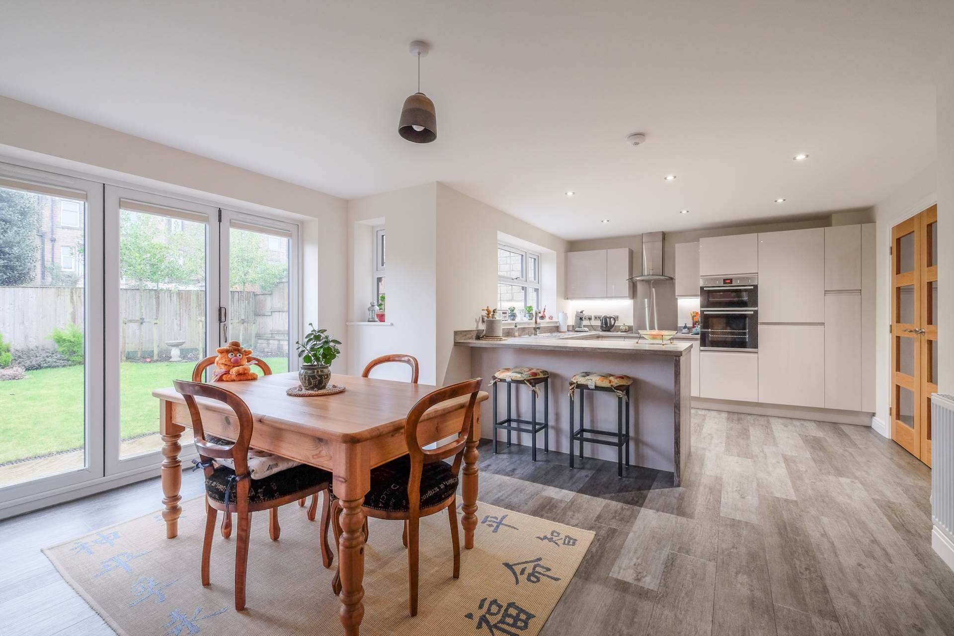 Additional Property Image 4 bedroom Detached for sale in Holmfirth 9