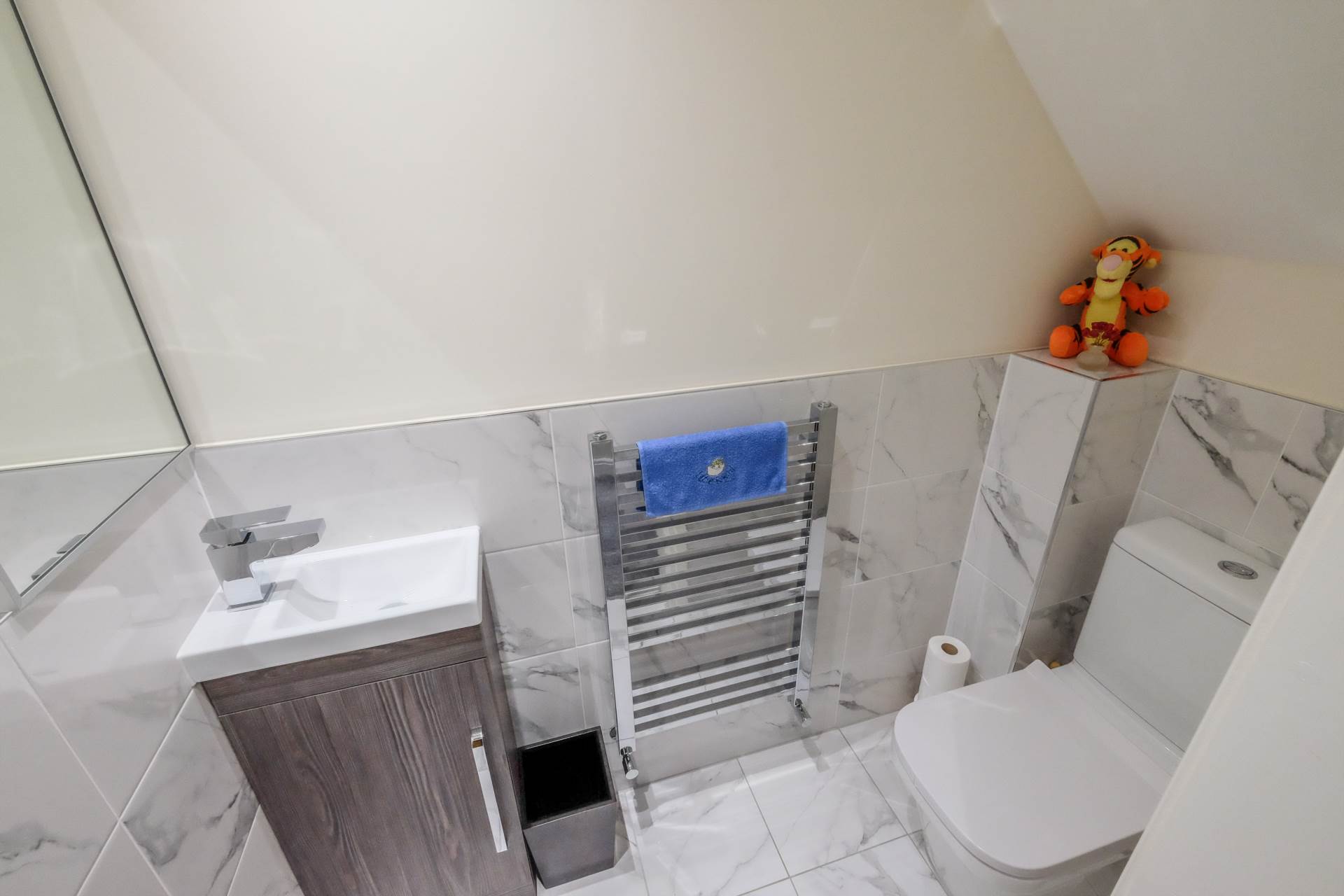 Additional Property Image 4 bedroom Detached for sale in Holmfirth 19