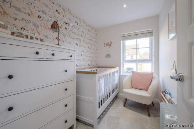 Additional Property Image 3 bedroom End of Terrace for sale in Holmfirth 16