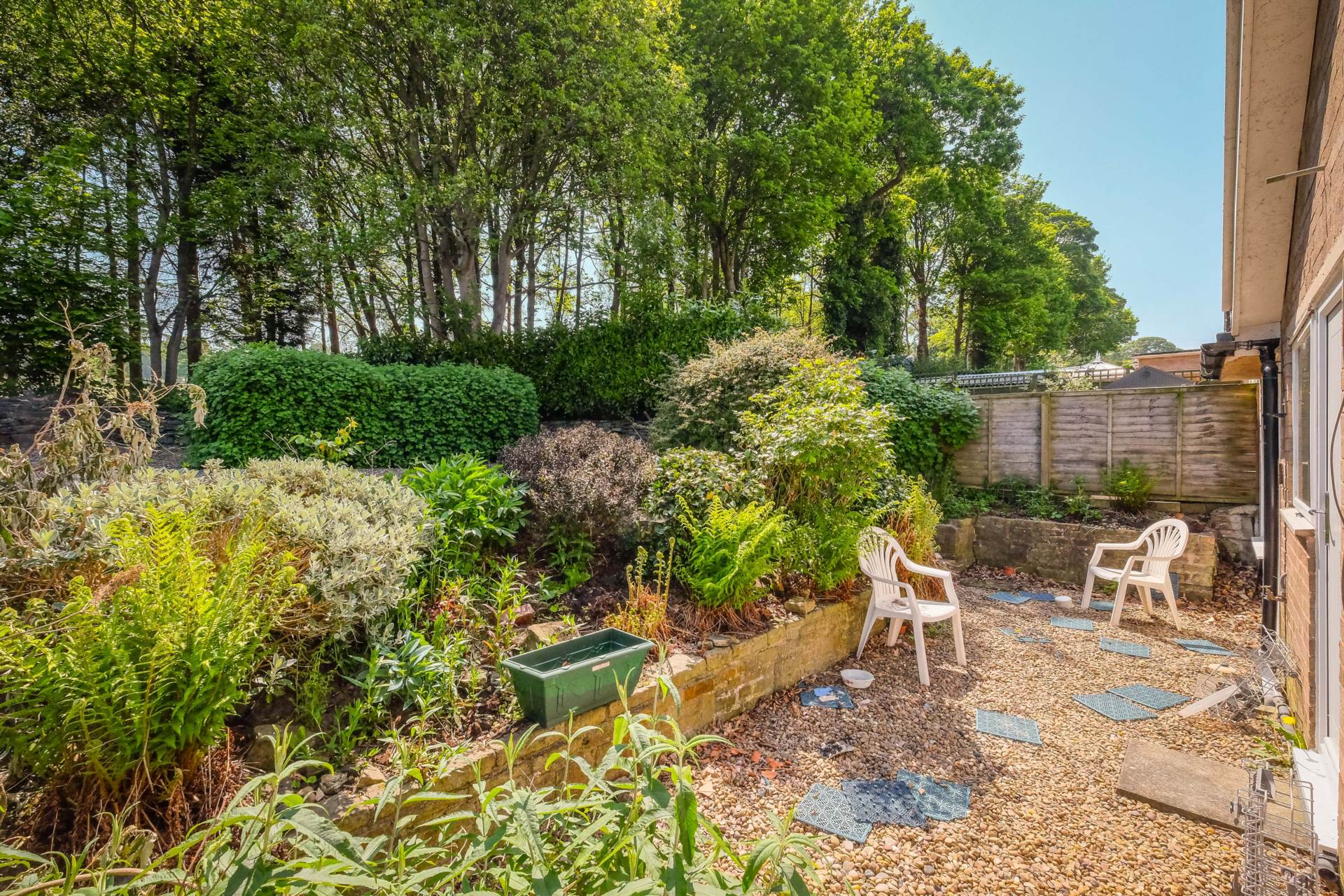 Additional Property Image 2 bedroom Detached Bungalow for sale in Holmfirth 3