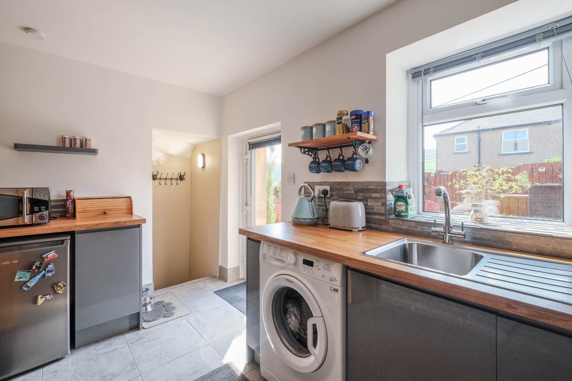 Additional Property Image 2 bedroom Semi Detached for sale in Holmfirth 11