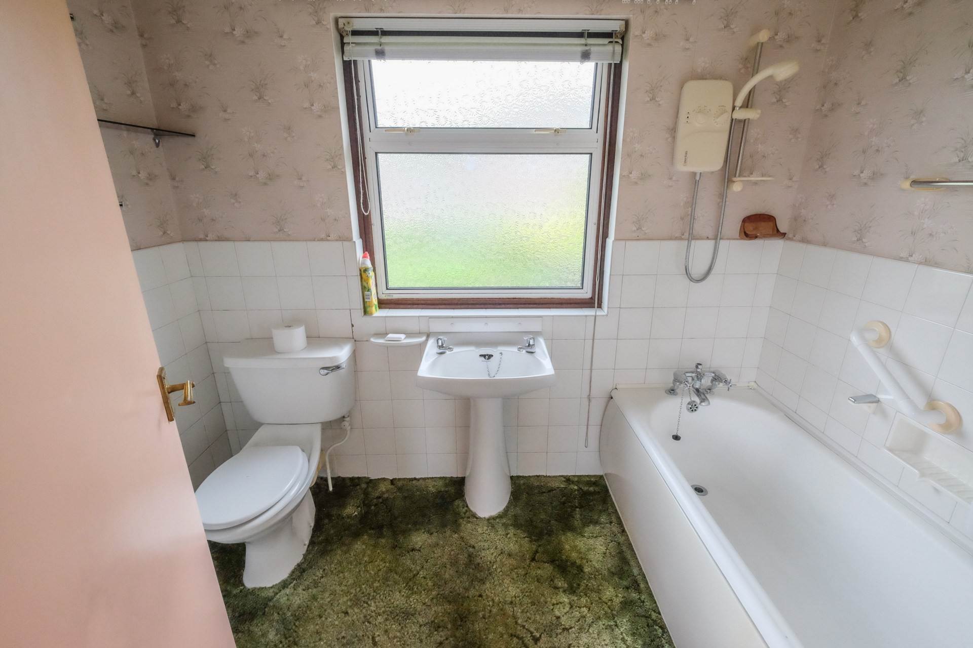 Additional Property Image 3 bedroom Semi Detached for sale in Holmfirth 9