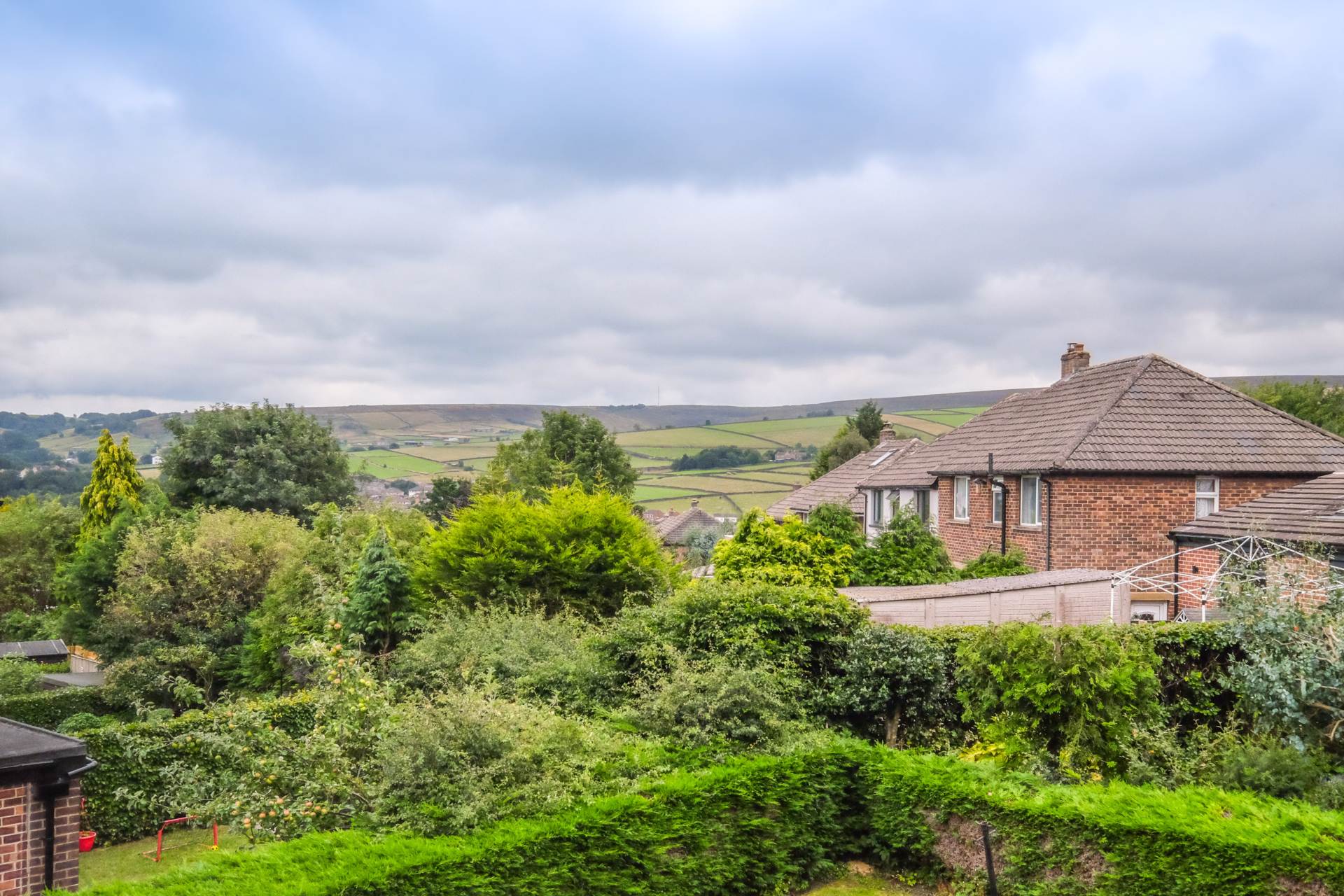 Additional Property Image 3 bedroom Semi Detached for sale in Holmfirth 18