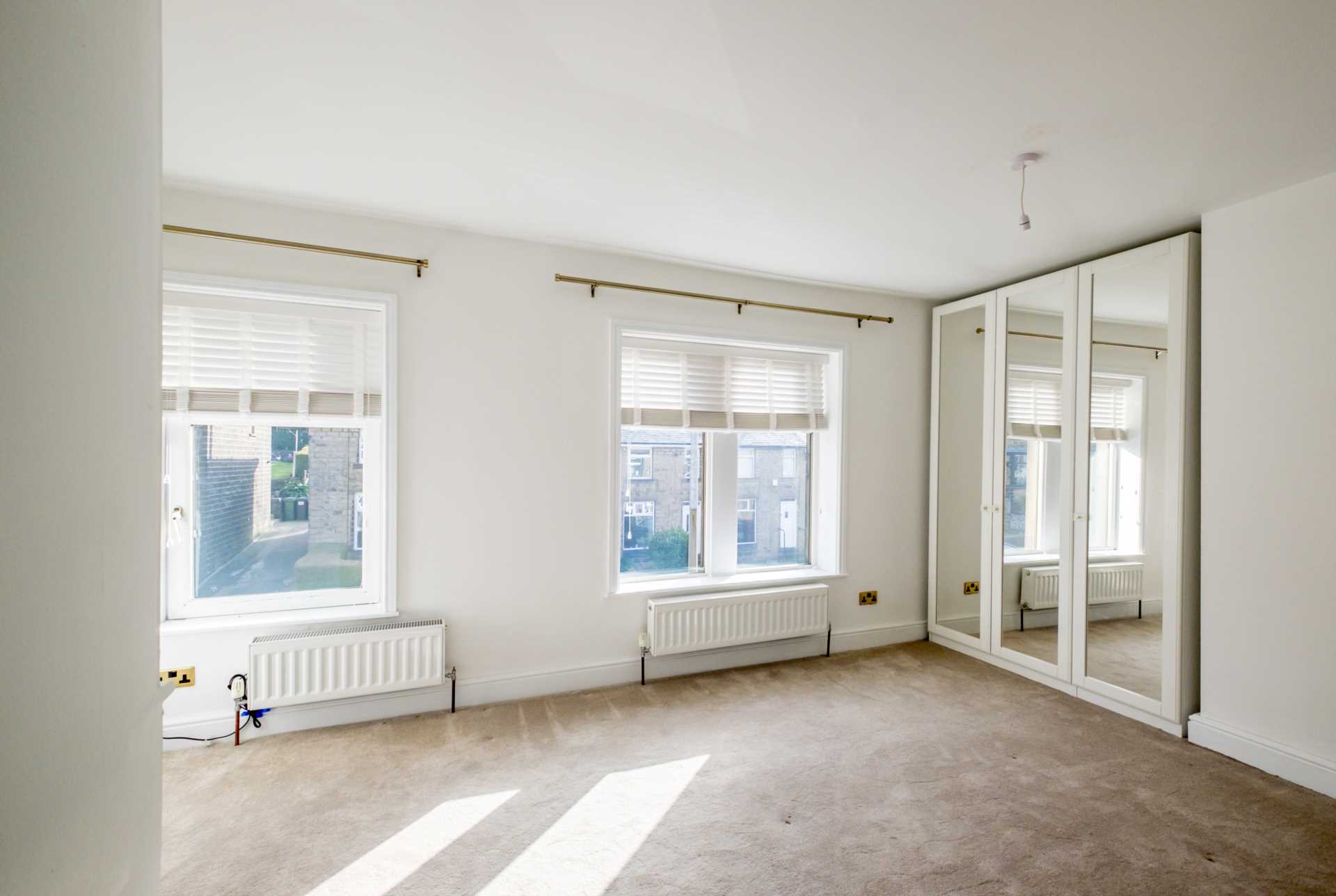 Additional Property Image 2 bedroom Terraced for sale in Huddersfield 5