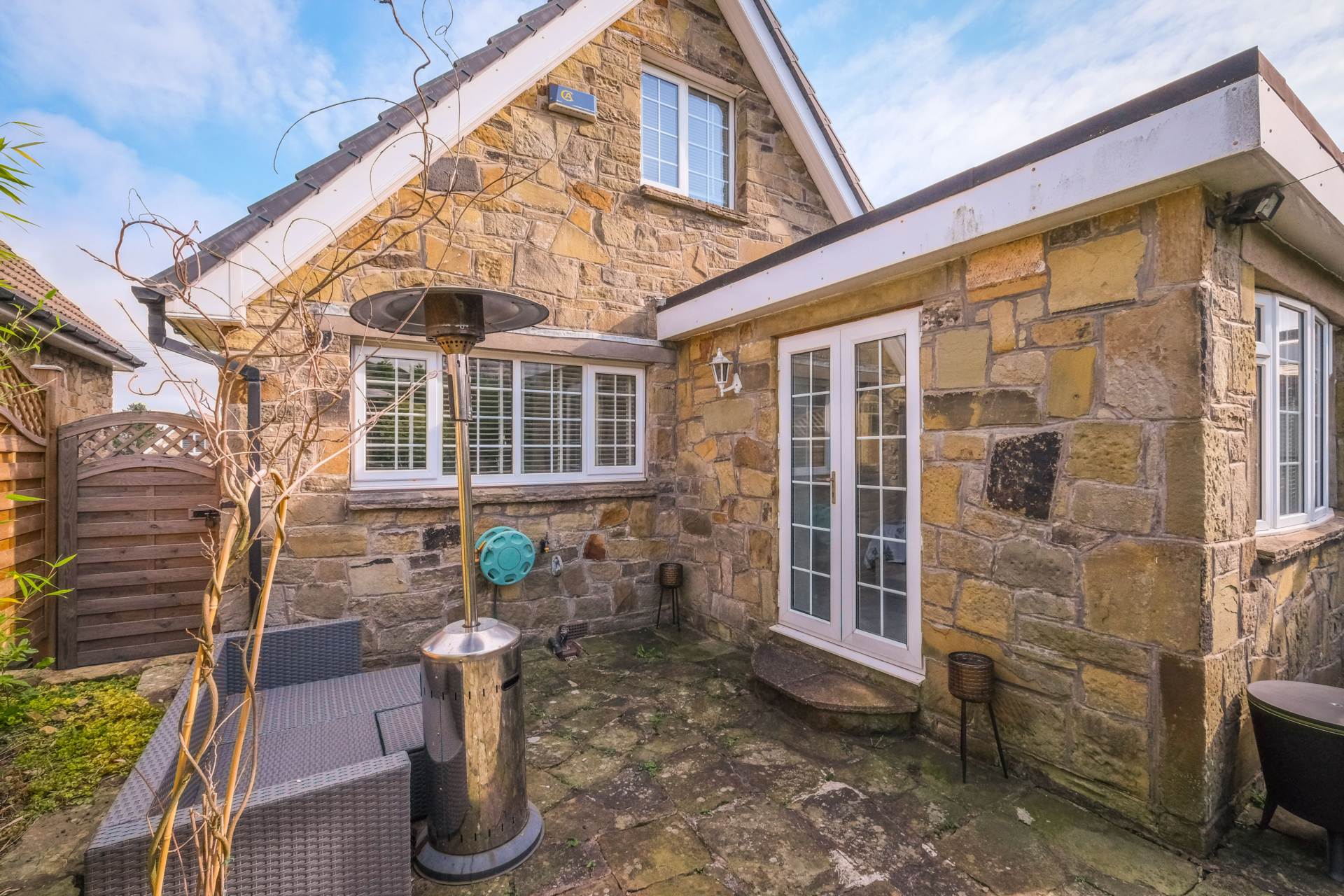 Additional Property Image 3 bedroom Detached Bungalow for sale in Huddersfield 14