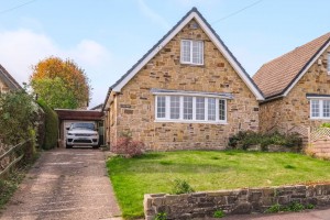 3 bedroom Detached Bungalow for sale in Huddersfield